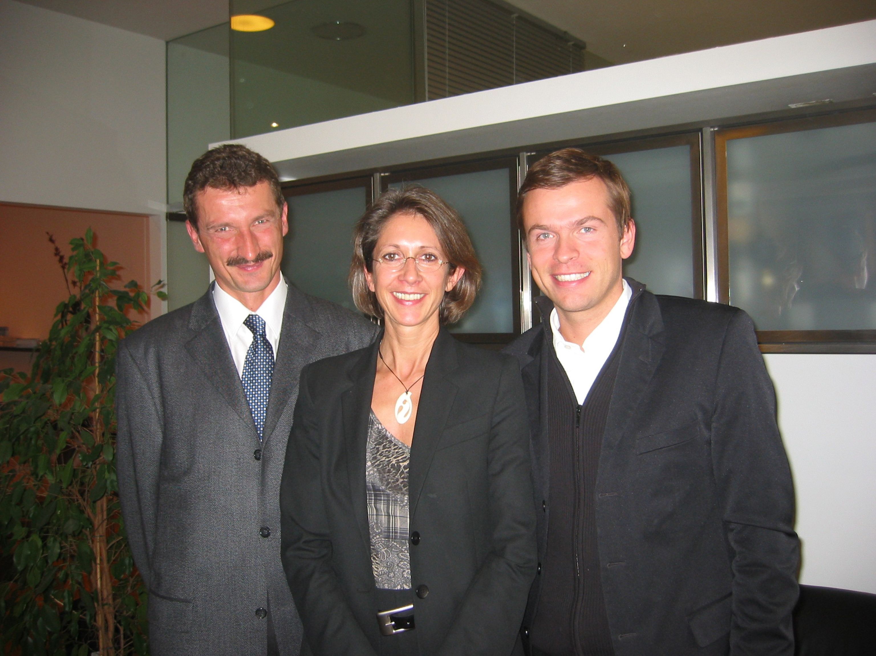 Markus Breitenecker und Stefanie Bleil, SevenOne Media Austria, mit Dr. Josef
Trappel, Prognos AG Basel - copyright SevenOne Media